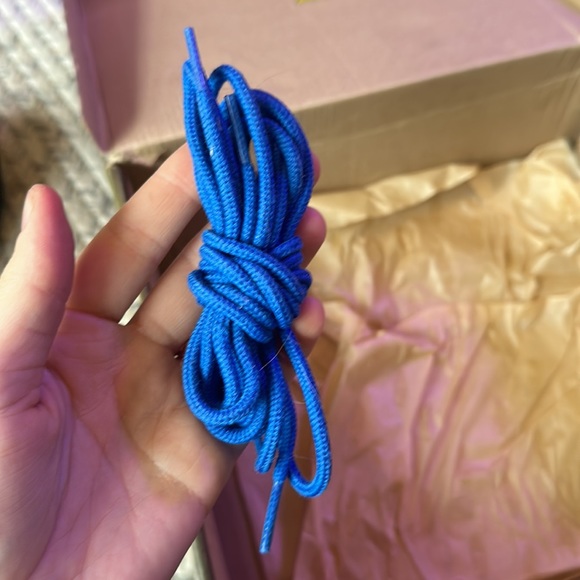 Keen Pyrenees hiking boots in Bison - Picture 12 of 12